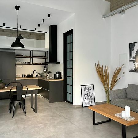 Industrial Loft Comfort Living Heraklion  Exterior photo